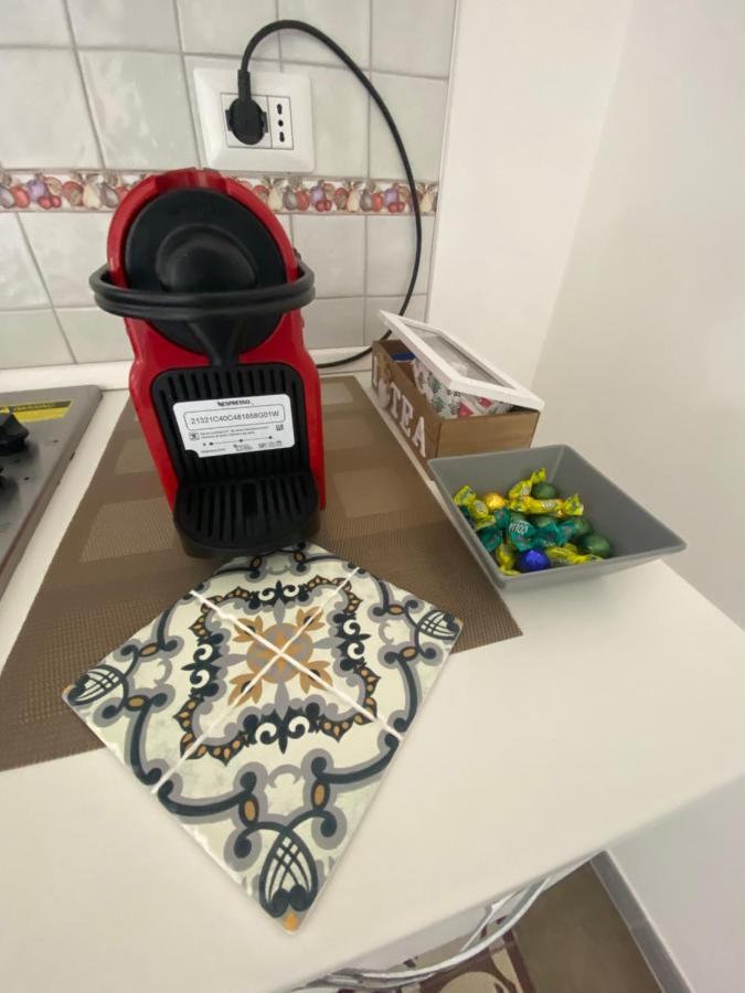 La Casa Di Nonna Titina Apartment Lecce Bagian luar foto