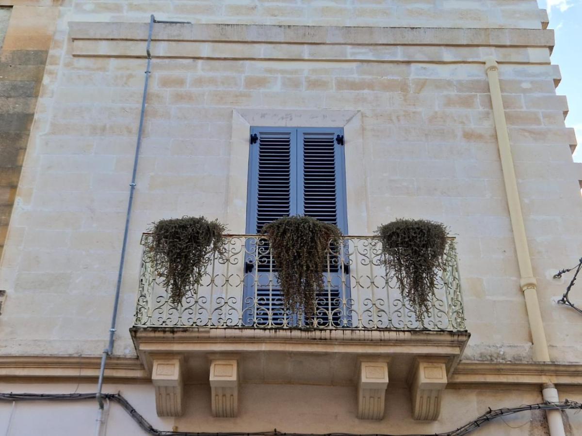 La Casa Di Nonna Titina Apartment Lecce Bagian luar foto