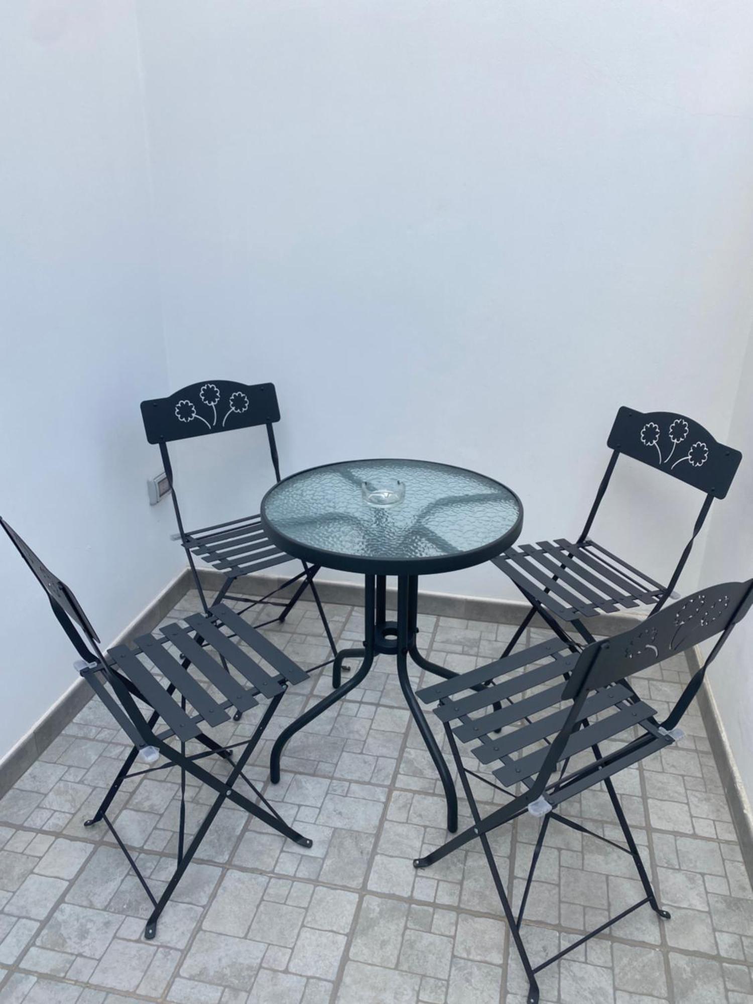 La Casa Di Nonna Titina Apartment Lecce Bagian luar foto