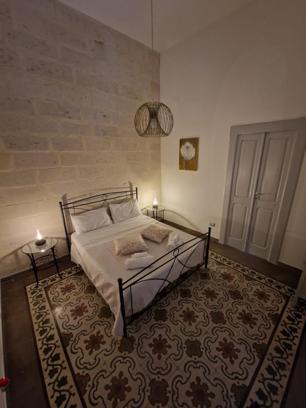 La Casa Di Nonna Titina Apartment Lecce Bagian luar foto